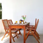 Topesa 1 Apartment