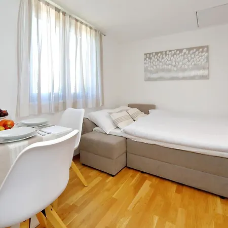 Topesa 1 Zadar