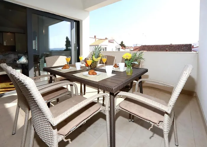 Topesa 1 Apartment *