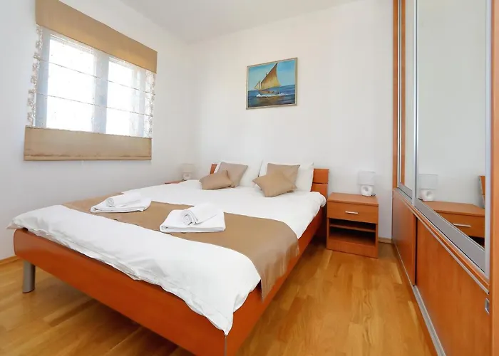 Topesa 1 Apartment Zadar